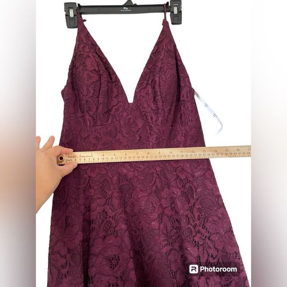 David's Bridal Dress, has Pockets, color: wine, size 8 - Picture 7 of 9